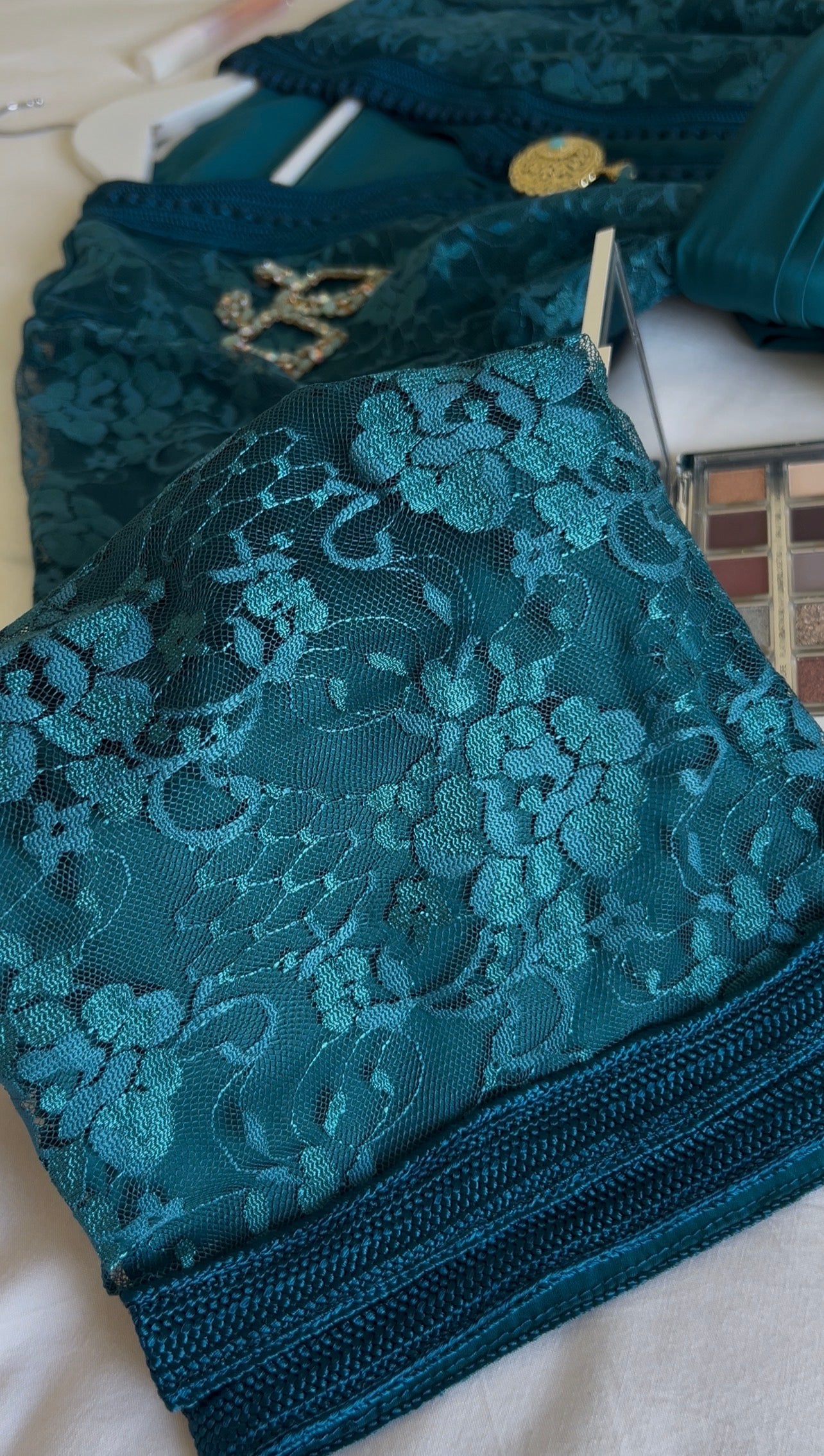 Takchita LACE turquoise